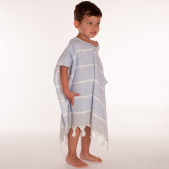 Kinderponcho_Wolke_blue_super_praktisch_Jaliya